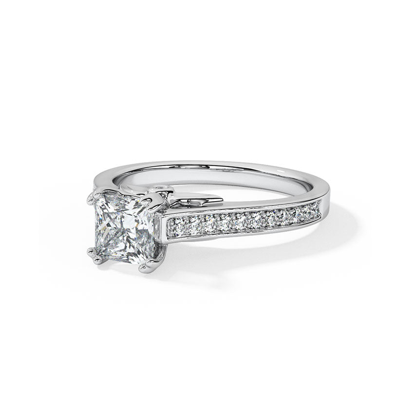 Sara Solitaire Engagement ring